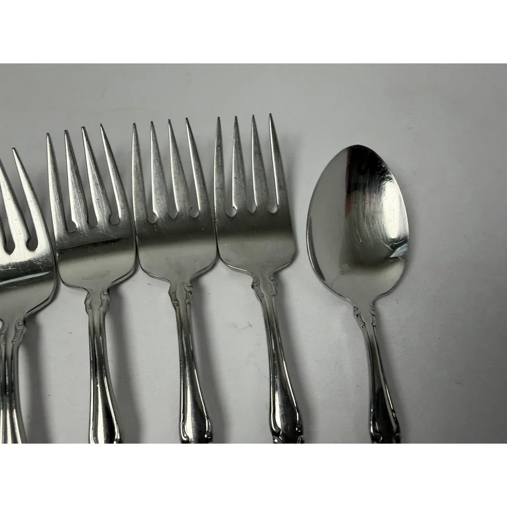 Oneida Deluxe MOZART Stainless USA Flatware Lot 9 Dinner Knives Forks Teaspoon